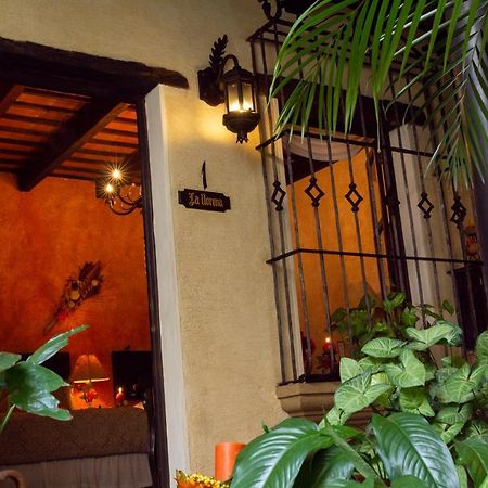 D'Leyenda Hotel アンティグア・グアテマラ エクステリア 写真